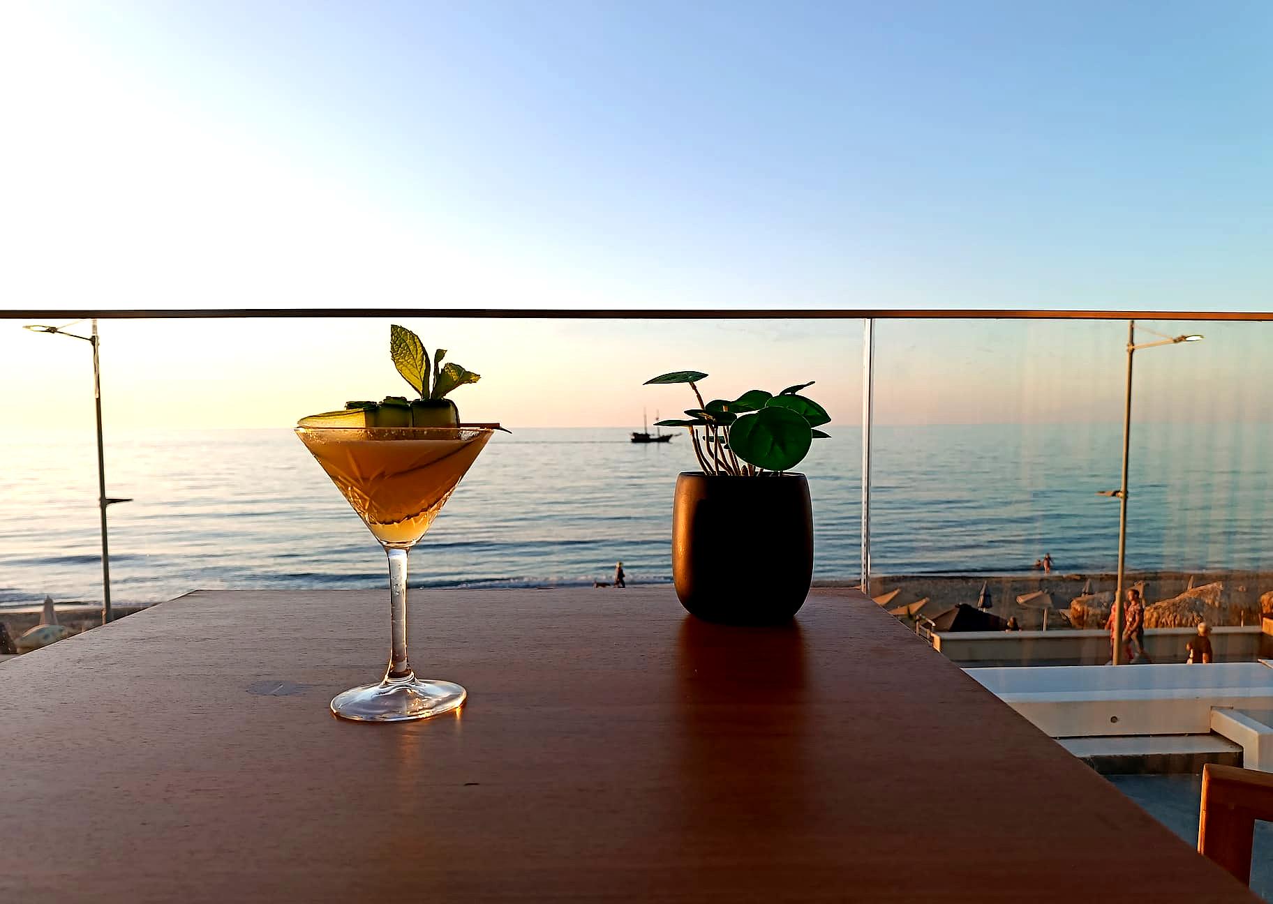 Ammos Suites